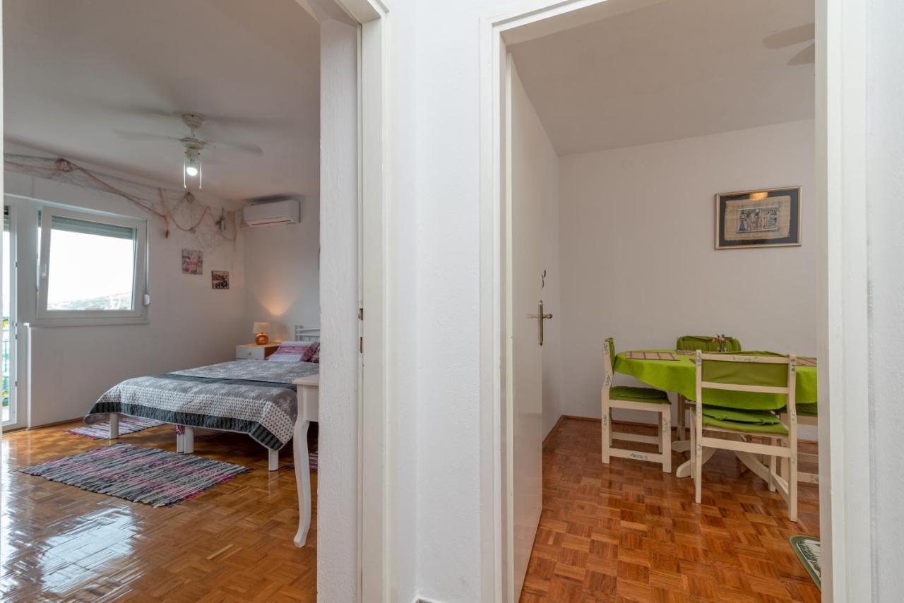Apartment Radja Трогир Экстерьер фото
